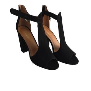 Bombshell Black Velvet Block Heels Open Toed Size 8